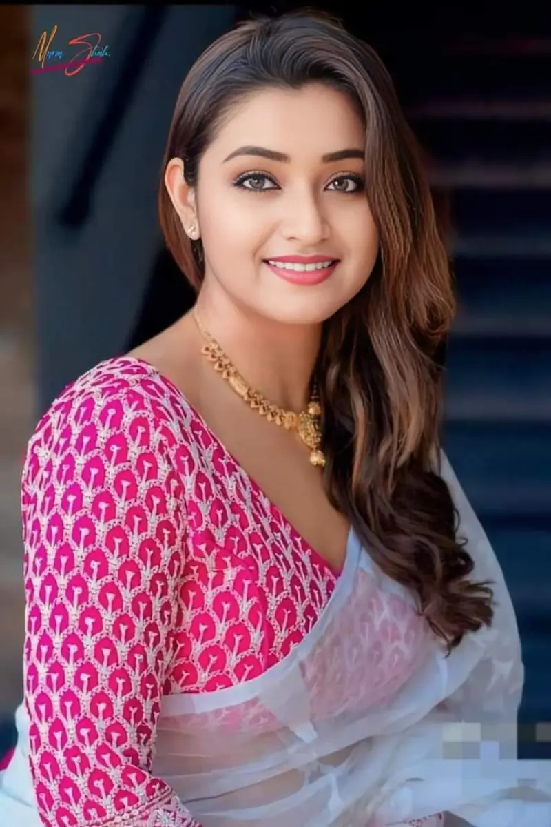 Escorts in Thakkarbapa Nagar