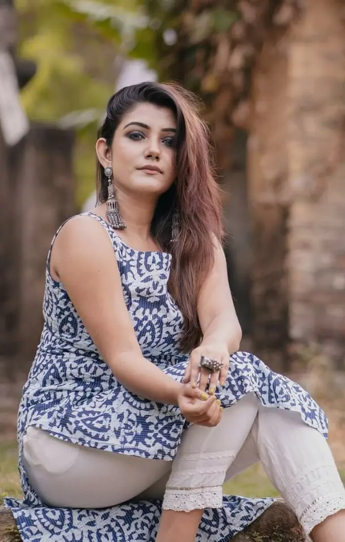 Escorts in Malharganj