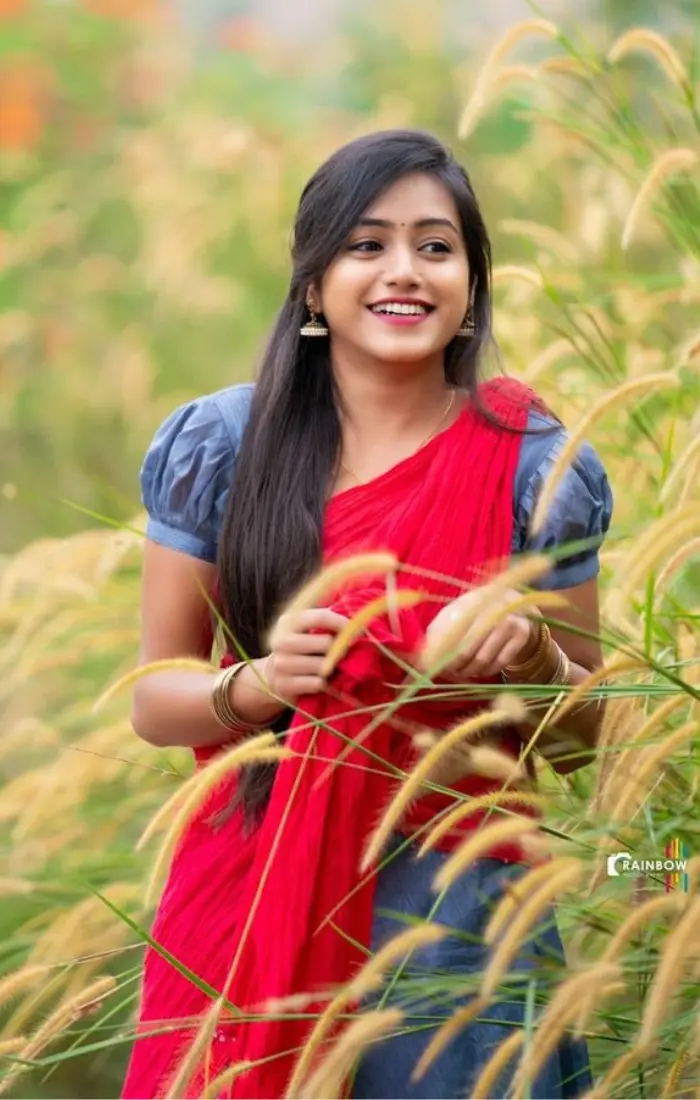 Escorts in World Cup Chauraha