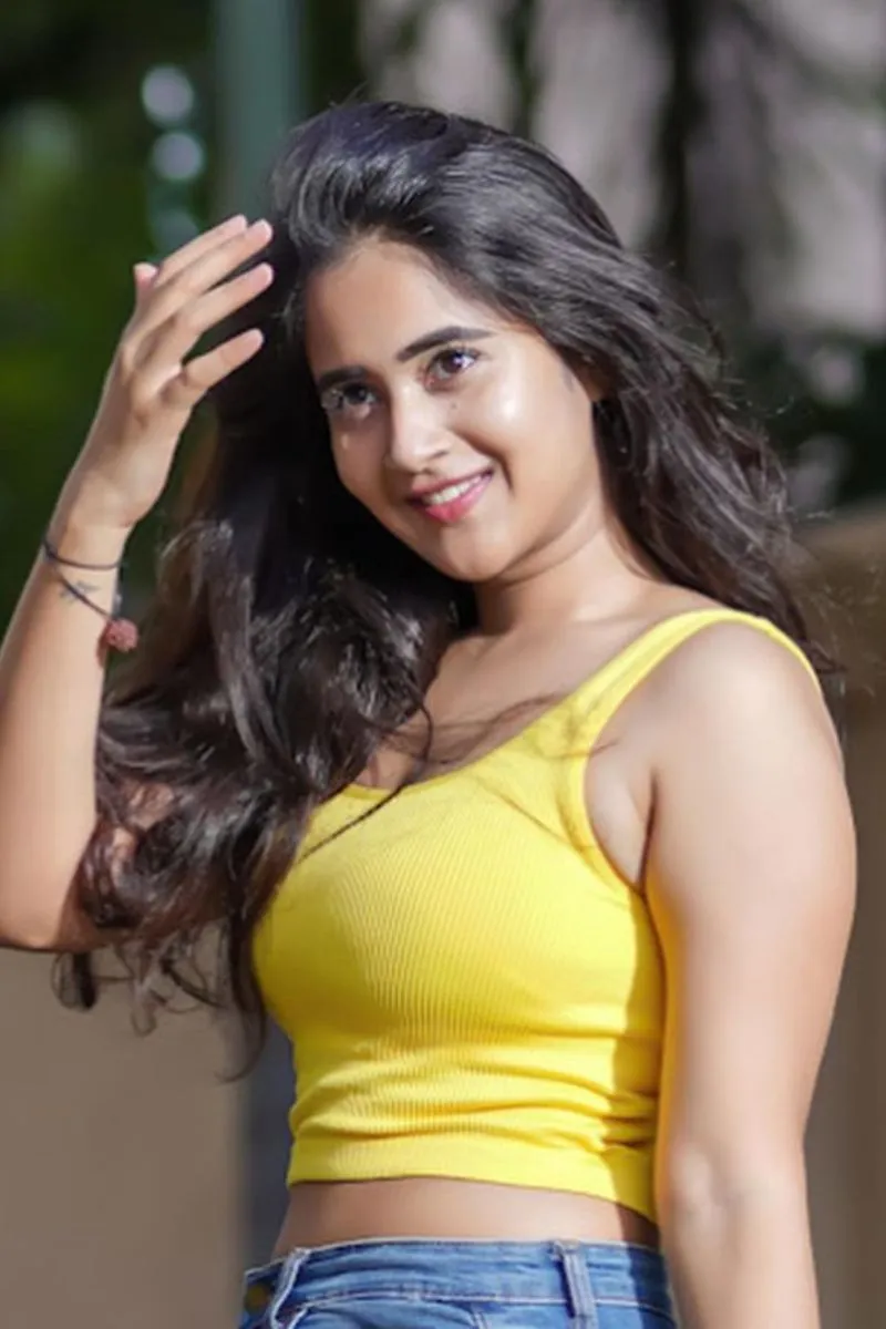 Escorts in Omaxe City