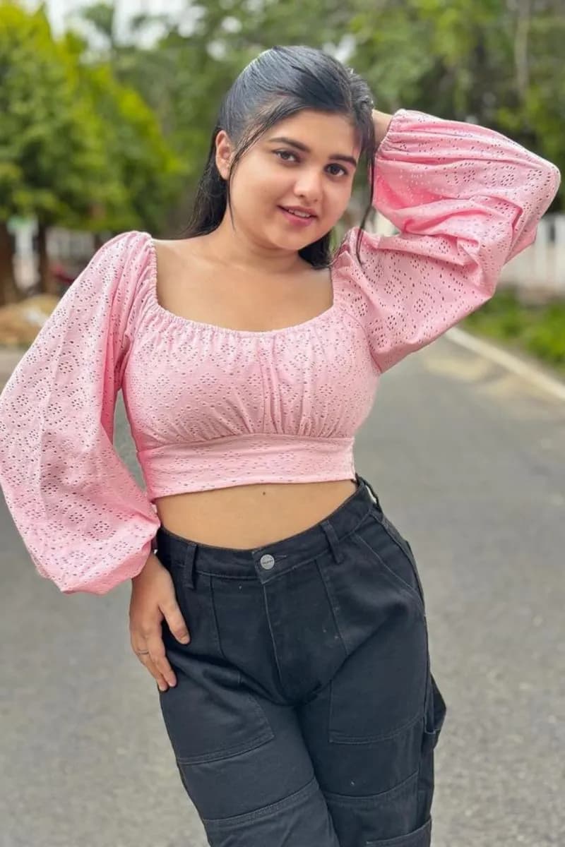 Escorts in Raebareli Road